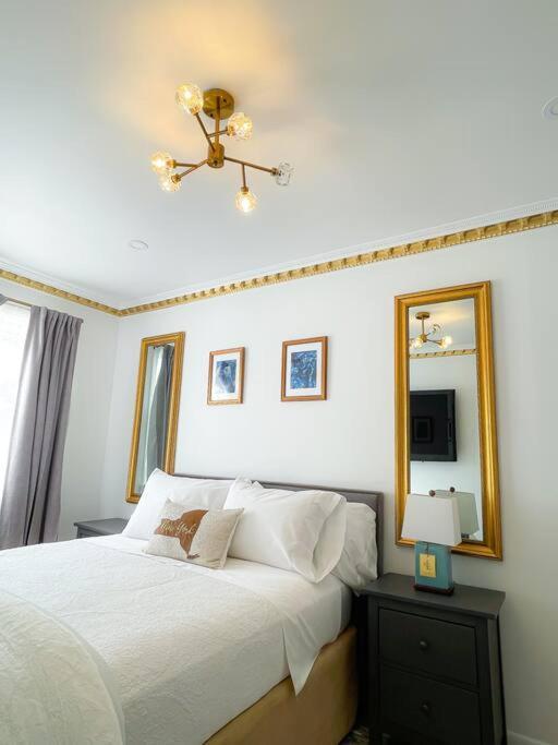 Luxurious Room Near Laguardia & Jfk Нью-Йорк Екстер'єр фото